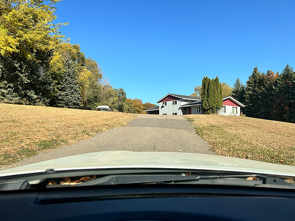 driveway up to the house
