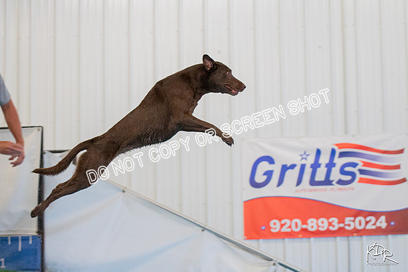 3H-BH-0810-PMDistanceJump-2156