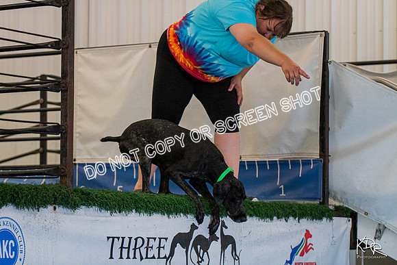 3H-BH-0810-PMDistanceJump-2227