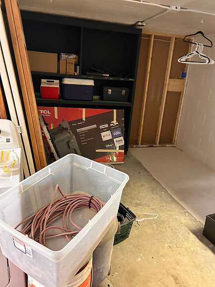 where closet and furnace will go