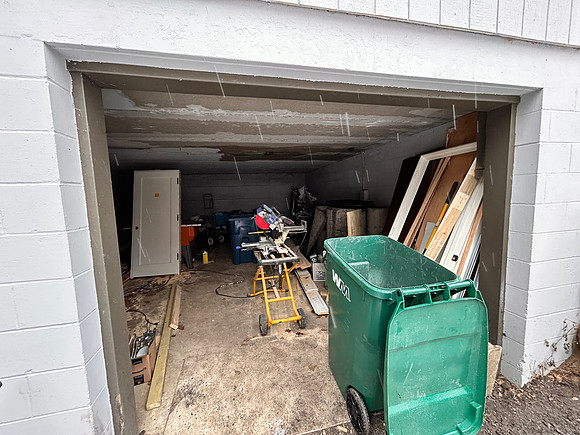 garage
